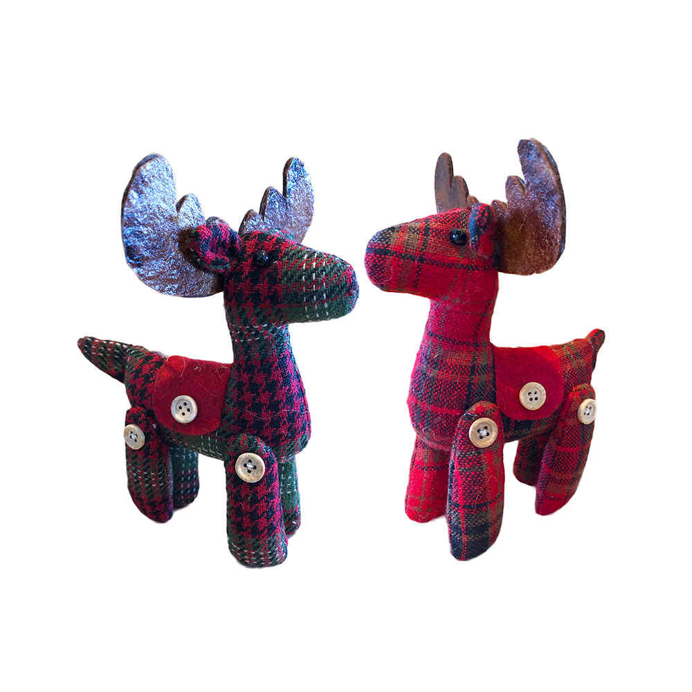 Image Ornements duo de rennes motifs à carreaux, 2 modèles en panier de bois naturel, 12 unités/panier