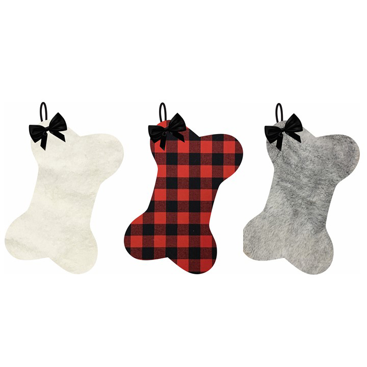 Image Trio de bas de Noël en forme d'os - 3 modèles : en fourrure grise, en tissus à carreaux rouge & noir, en fourrure blanche